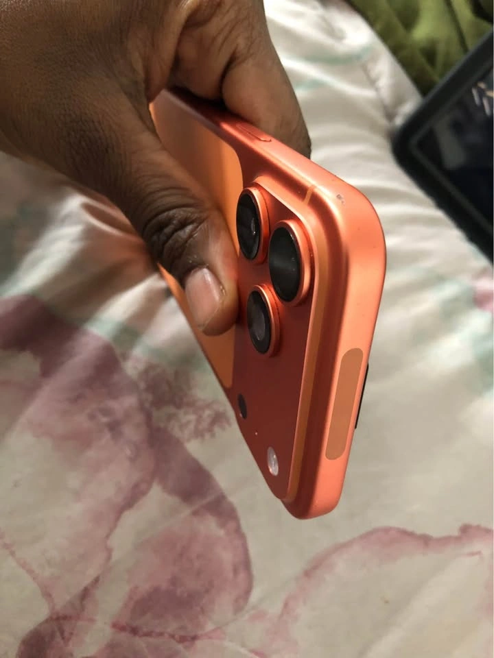 iPhone 17 Pro Max 512GB Unlocked - photo 2
