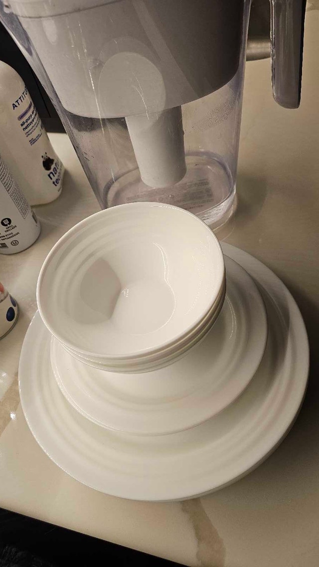Corelle White Dinnerware Set - photo 3