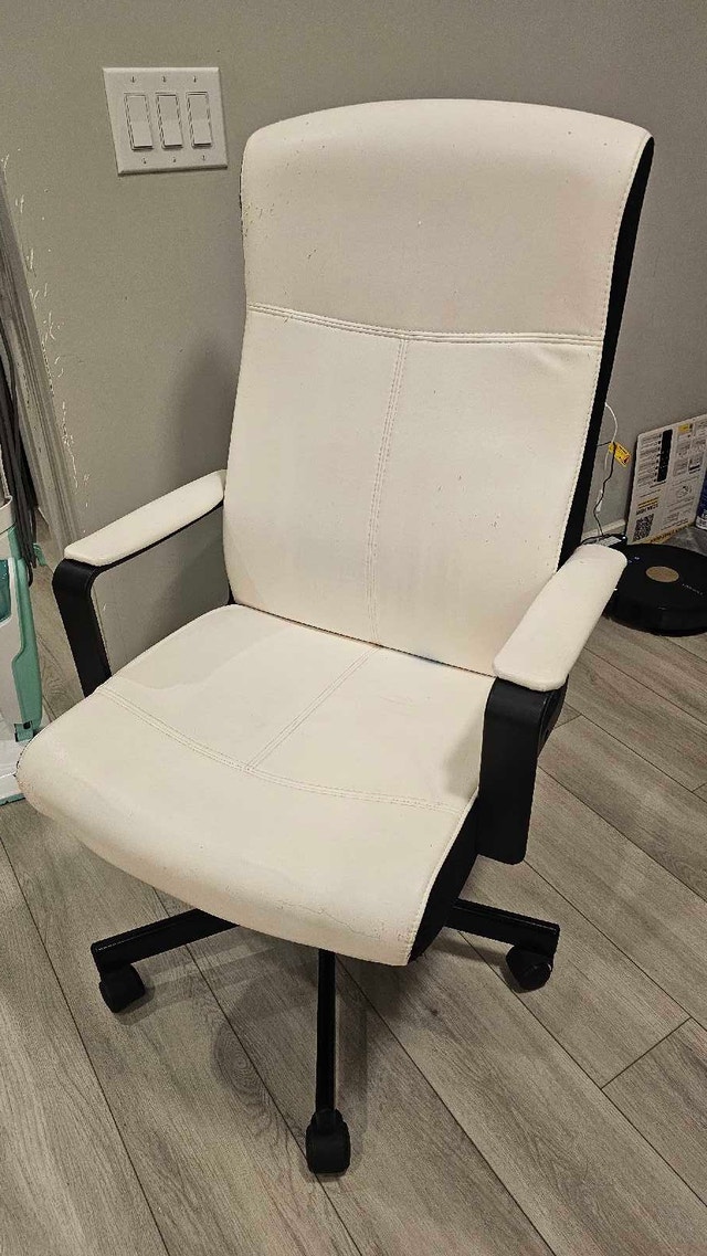 Office Chair - photo 2