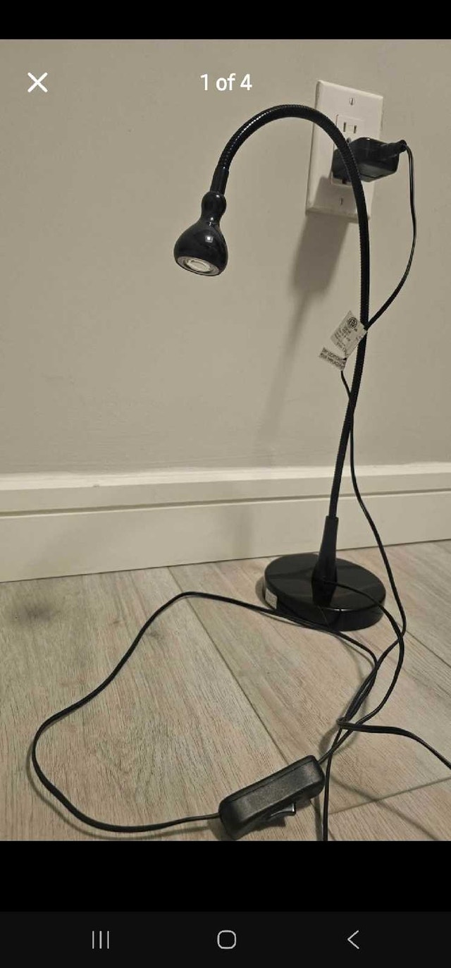 Black Flexible Desk Lamp