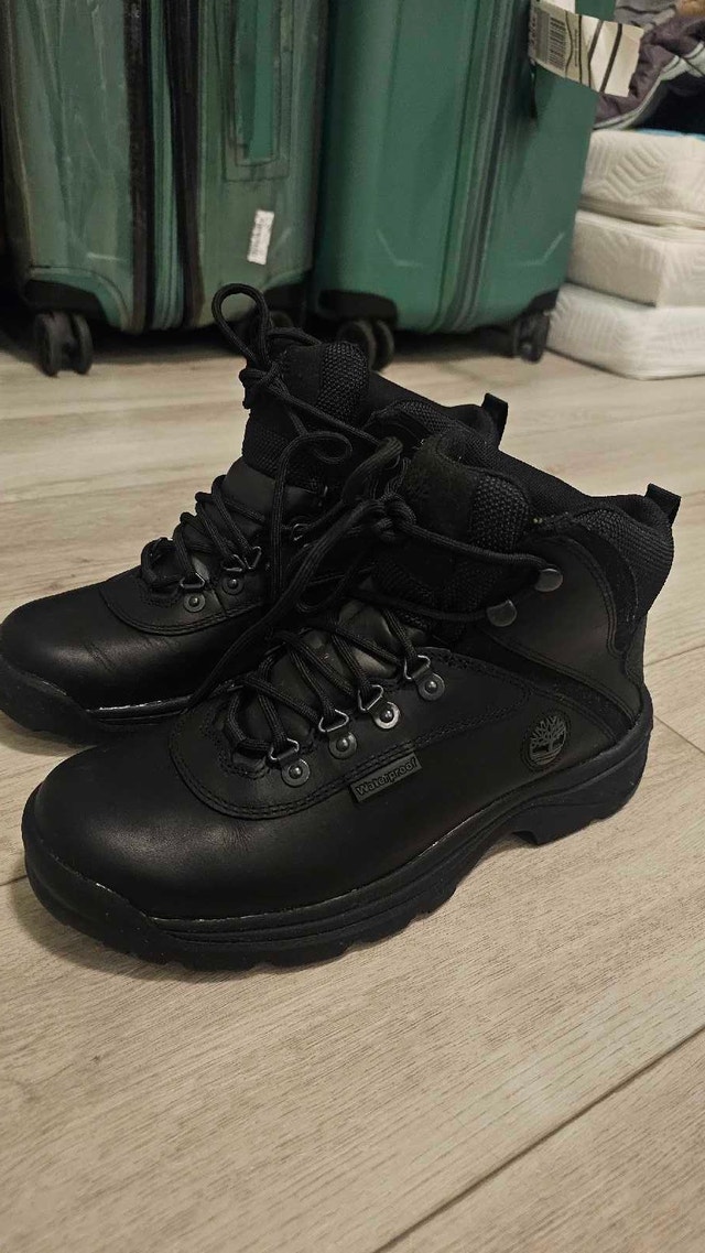 Men Timberland Waterproof Boots Size 8