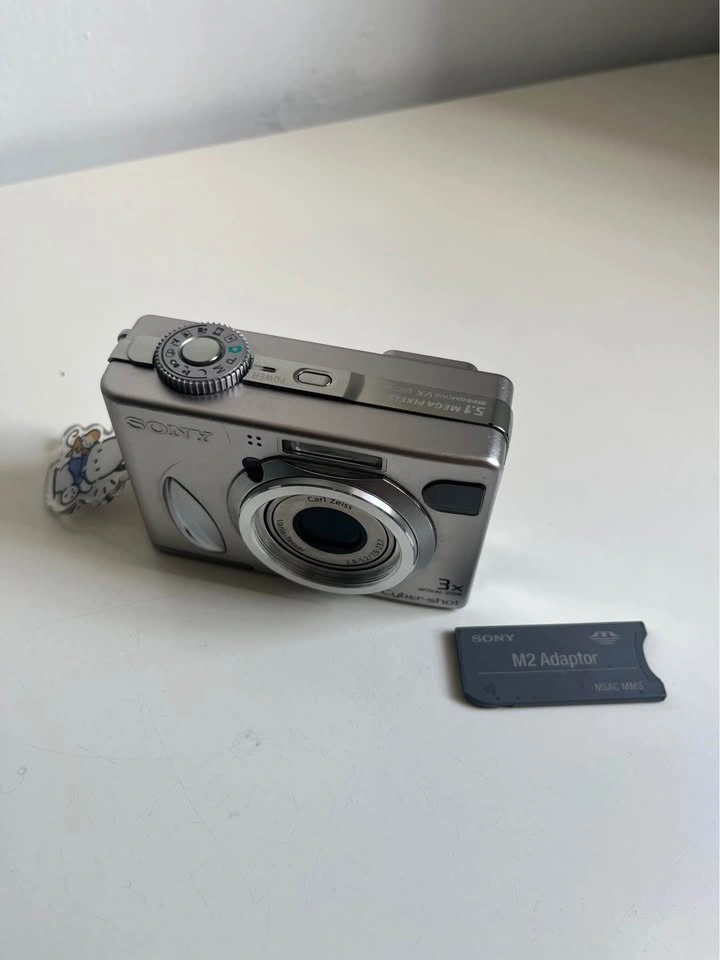 Sony Cybershot DSC-W5 Digital Camera - photo 5
