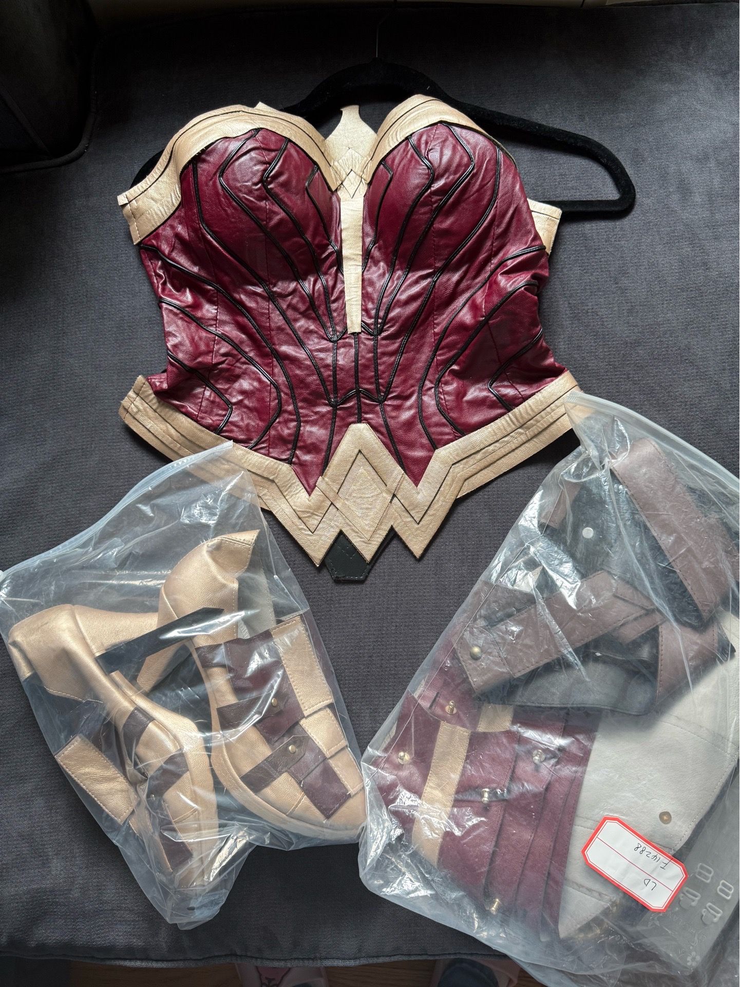 Wonder Woman Women’s Costume Full Set - Size S