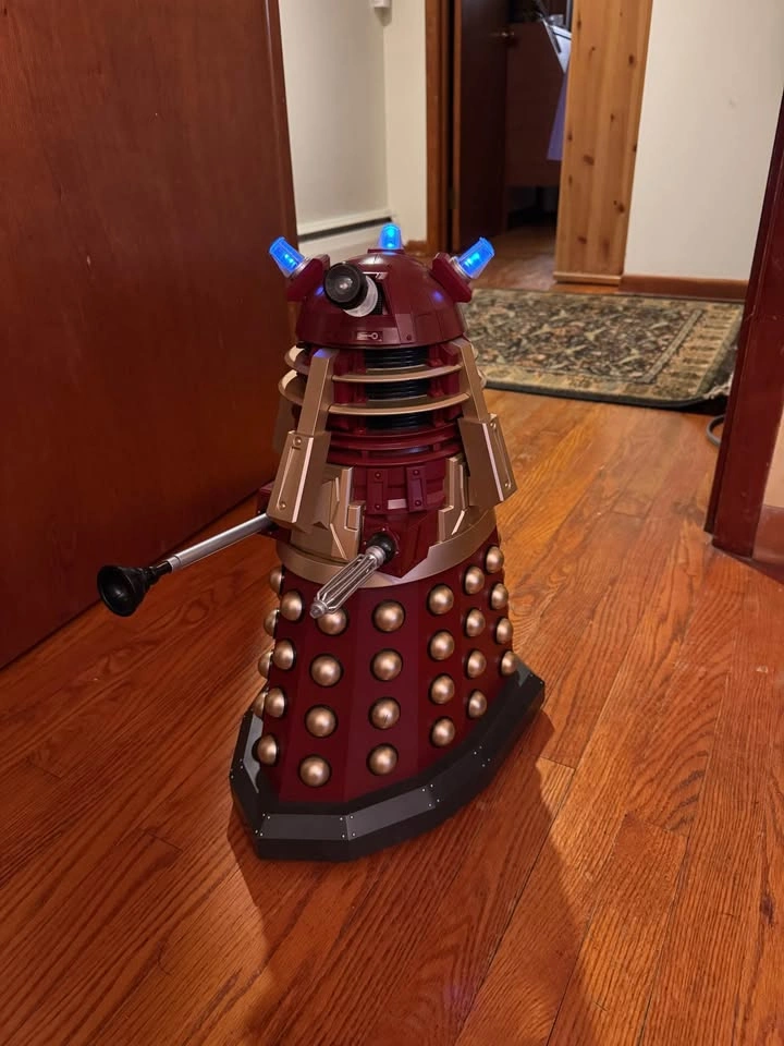 18” Dalek Doctor Who - GOOD condition - photo 2