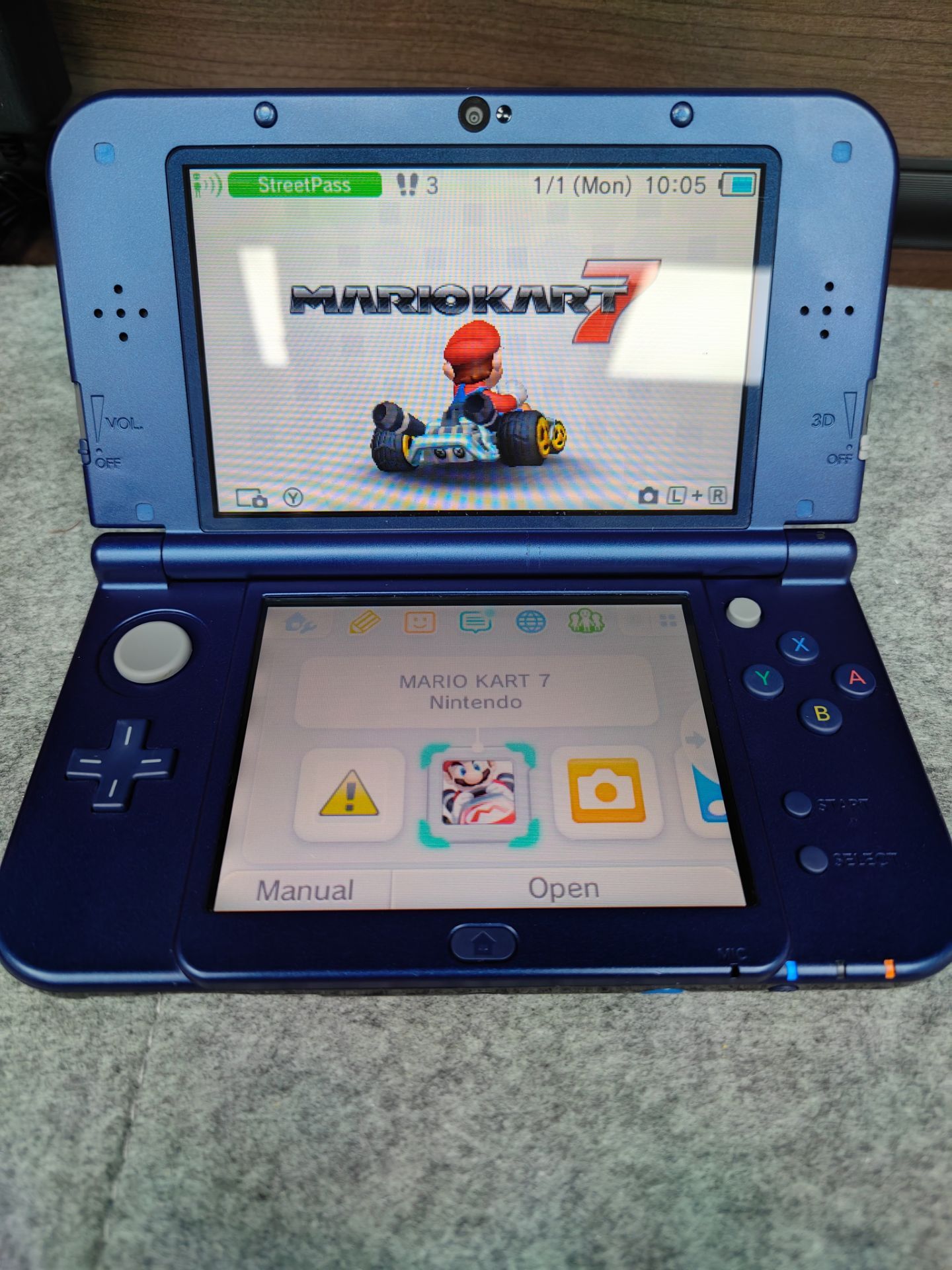 Nintendo New 3DS XL Galaxy Style Edition - photo 3