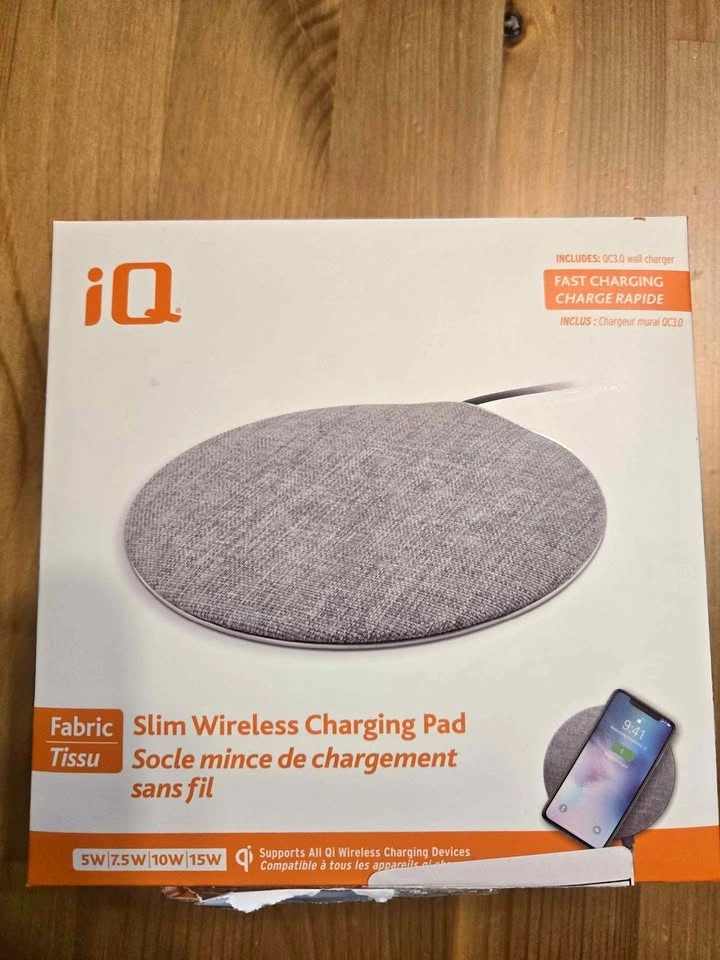 iQ Slim Wireless Charging Pad