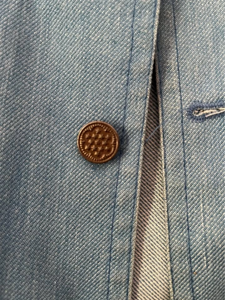 Vintage 70s Light Wash Denim Jacket (small - medium) - photo 4