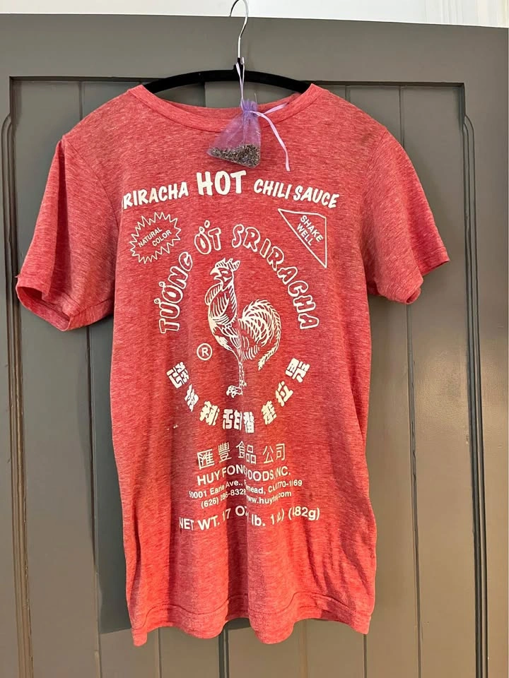 Huy Fong Foods Sriracha T-Shirt (small)