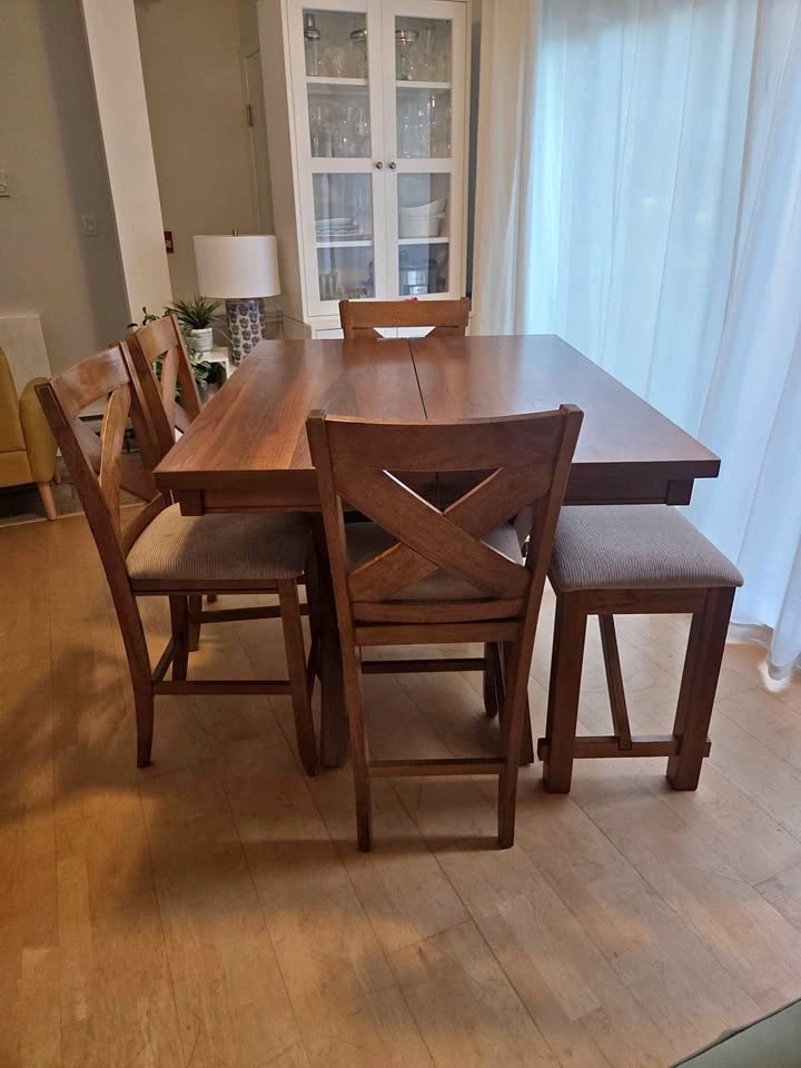 6-Piece Counter-Height Extendable Dining Set
