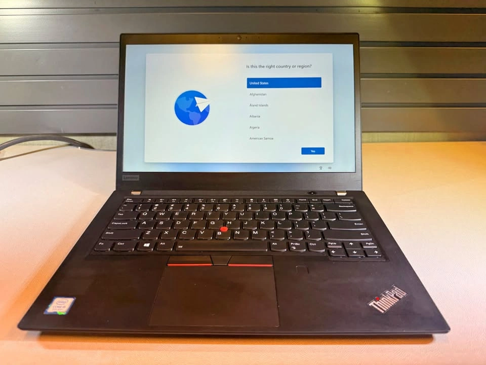 Lenovo ThinkPad T490 Laptop - Core i5, 8GB RAM, 256GB SSD