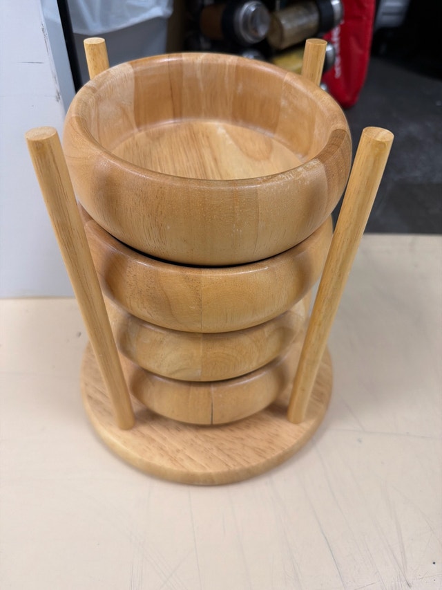 4 x Wood Bowls