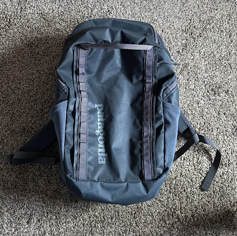 Patagonia Black Hole 32L Backpack - photo 2