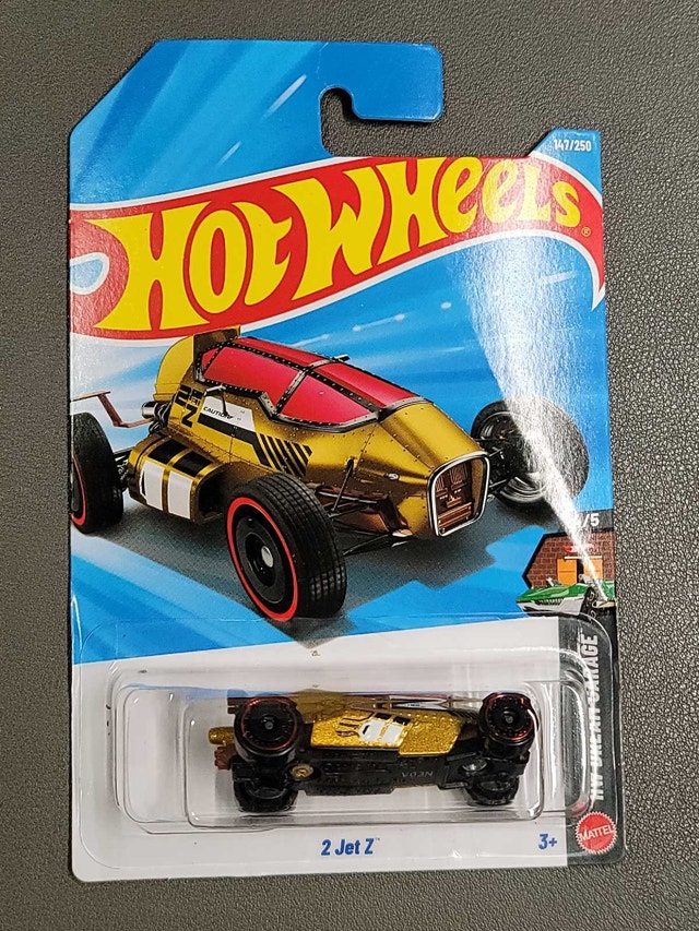 Mattel Hot Wheels 2 Jet Z Treasure Hunt