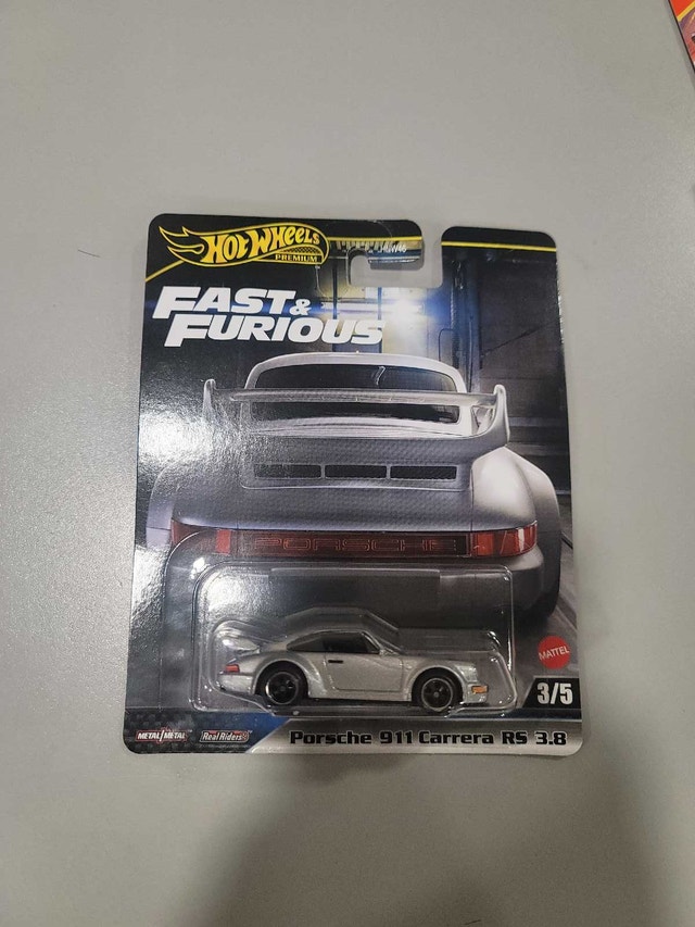 Hot Wheels Fast & Furious Porsche 911 Carrera RS 3.8