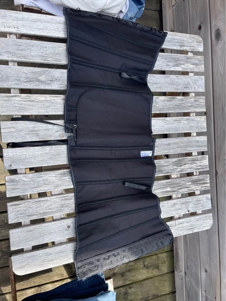 Black Bustier Corset (M) - photo 3