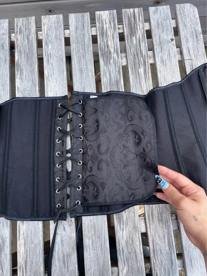 Black Bustier Corset (M) - photo 4