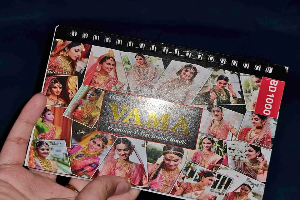 Bindi Book (1000 Bindis in Assorted Styles) with Mirror