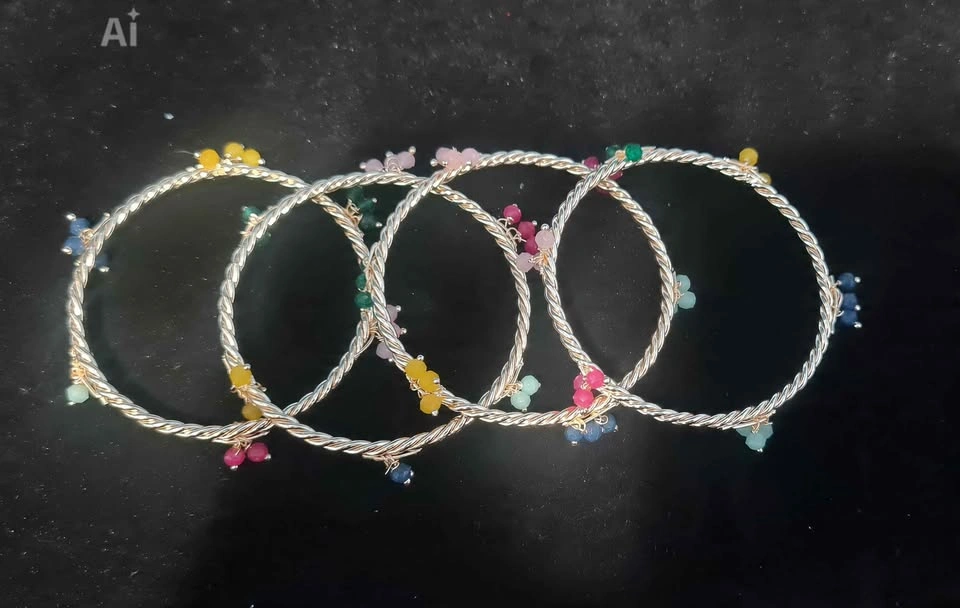 Multicolor Beaded Kashmiri Bangles - photo 2