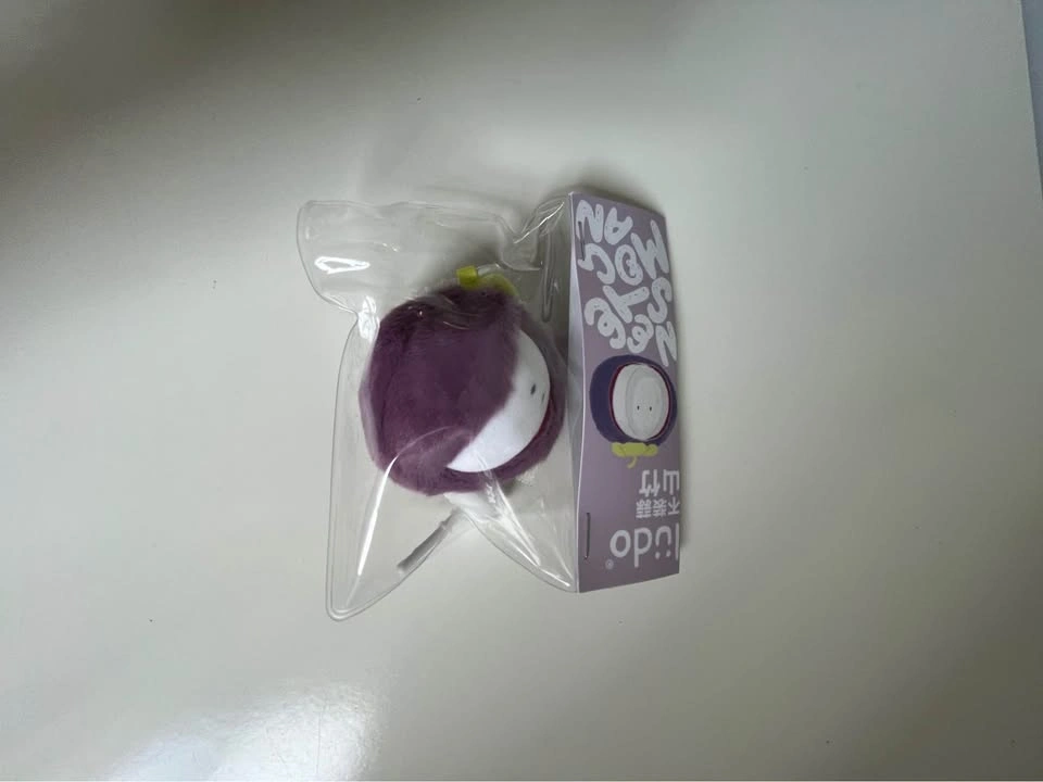 LUDO Mangosteen Keychain - photo 2