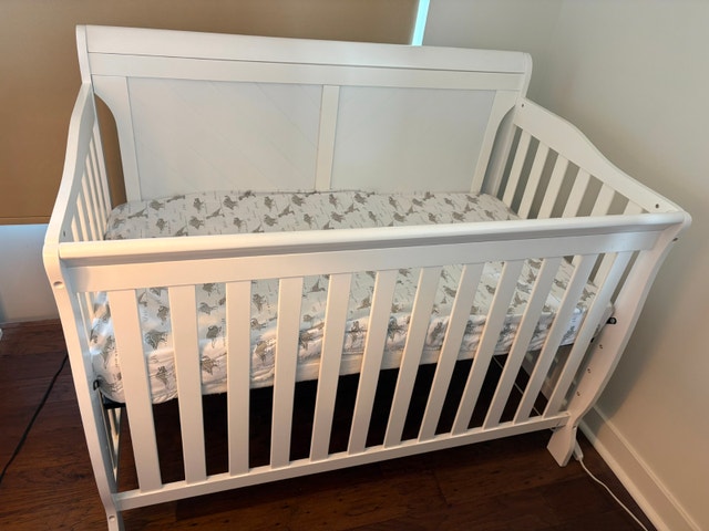 White Lauren Convertible Crib