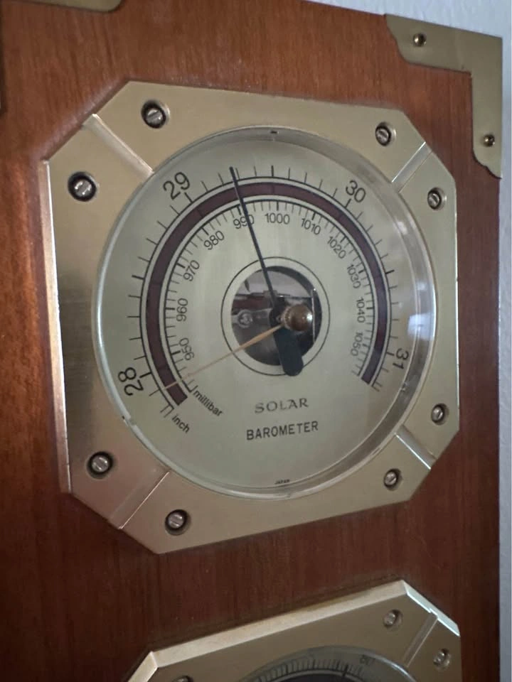 Vintage 70’s Solar (Japan) Maritime Weather Station - photo 2