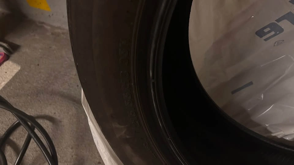 Bridgestone Turanza EL440 215/55R18 Tire - photo 3