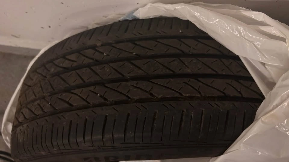 Bridgestone Turanza EL440 215/55R18 Tire - photo 5