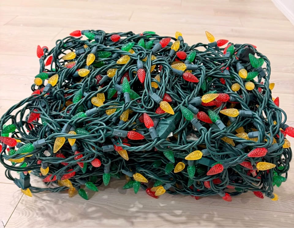 Multi-Color C9 LED Christmas Lights - photo 2