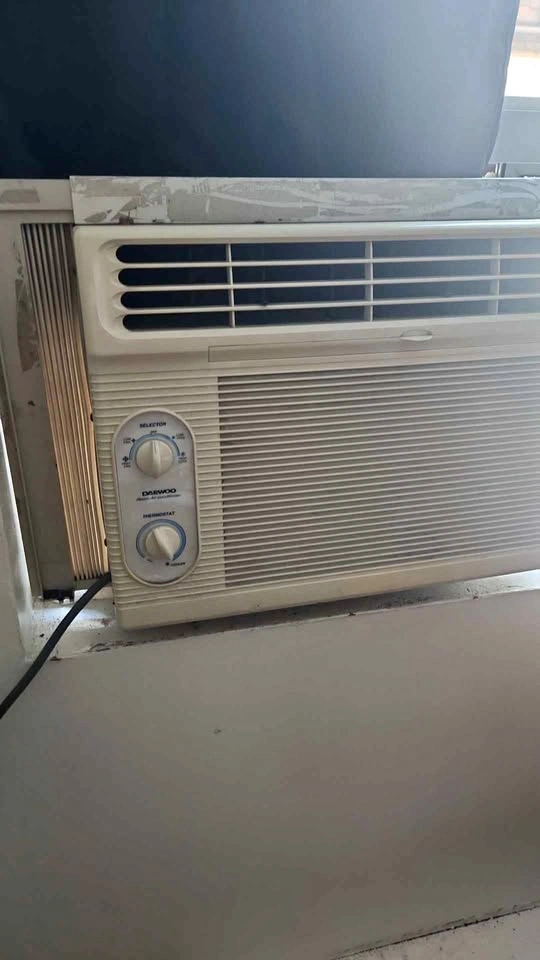 Air Conditioner AC unit 6000 btu