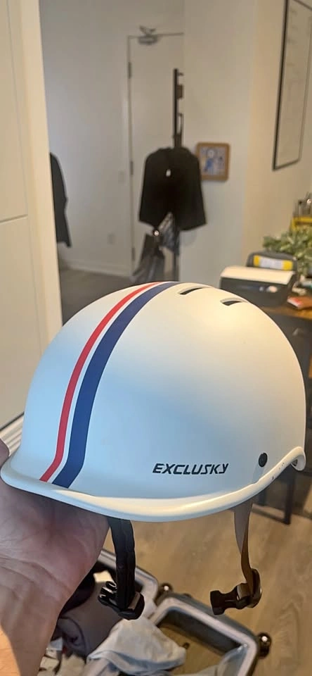 EXCLUSKY Helmet