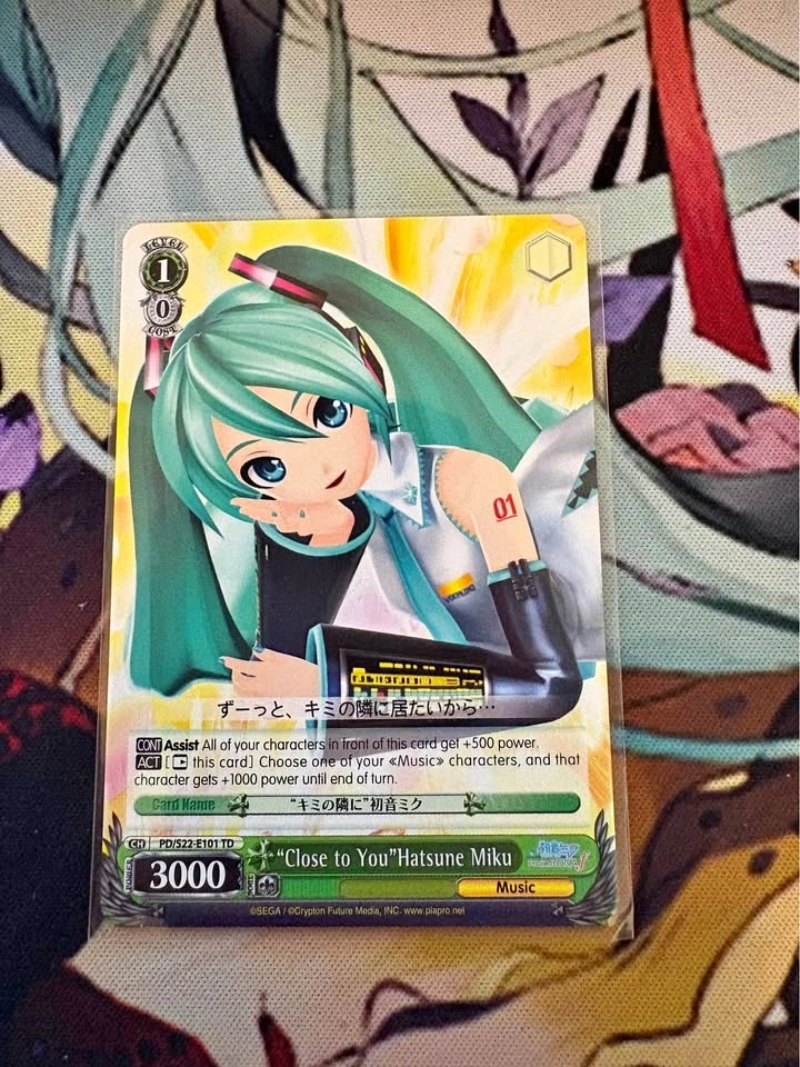Weiss Schwarz “close to you “ Hatsune Miku card
