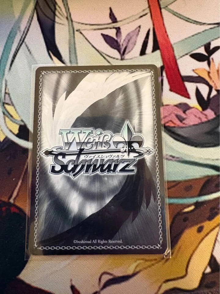 Weiss Schwarz “close to you “ Hatsune Miku card - photo 2