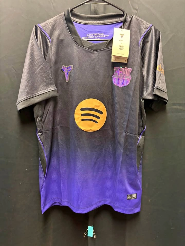 FC Barcelona 2026/27 Away Jersey