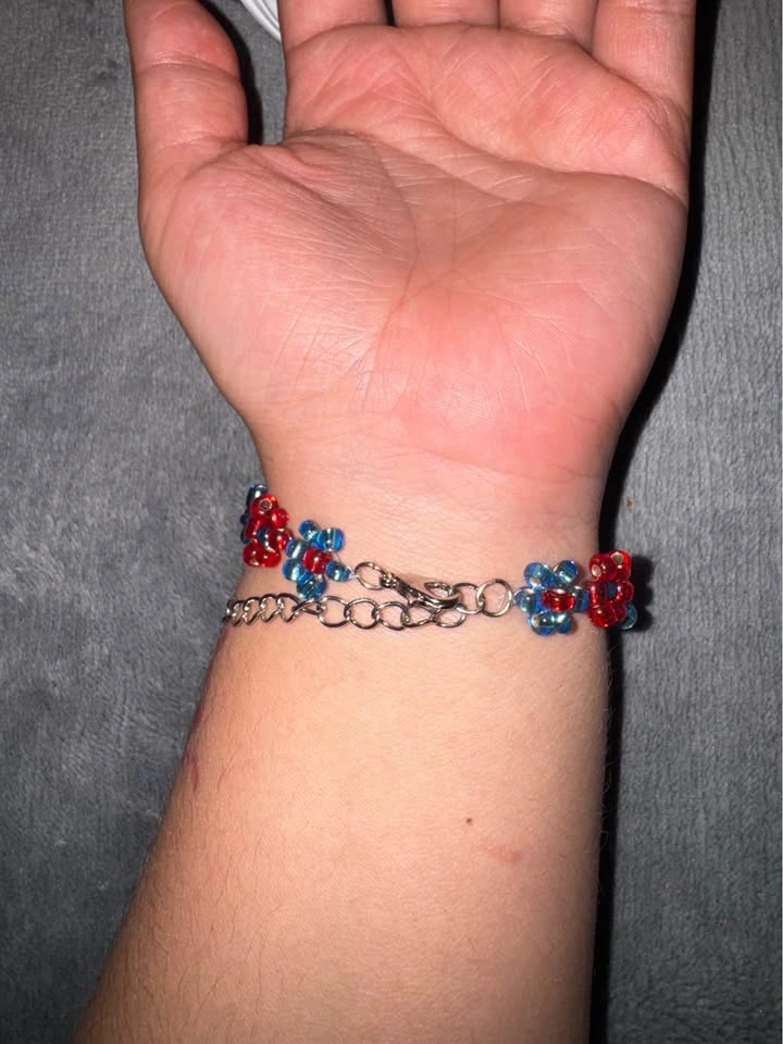 Beaded Red and Blue Bracelets - photo 2
