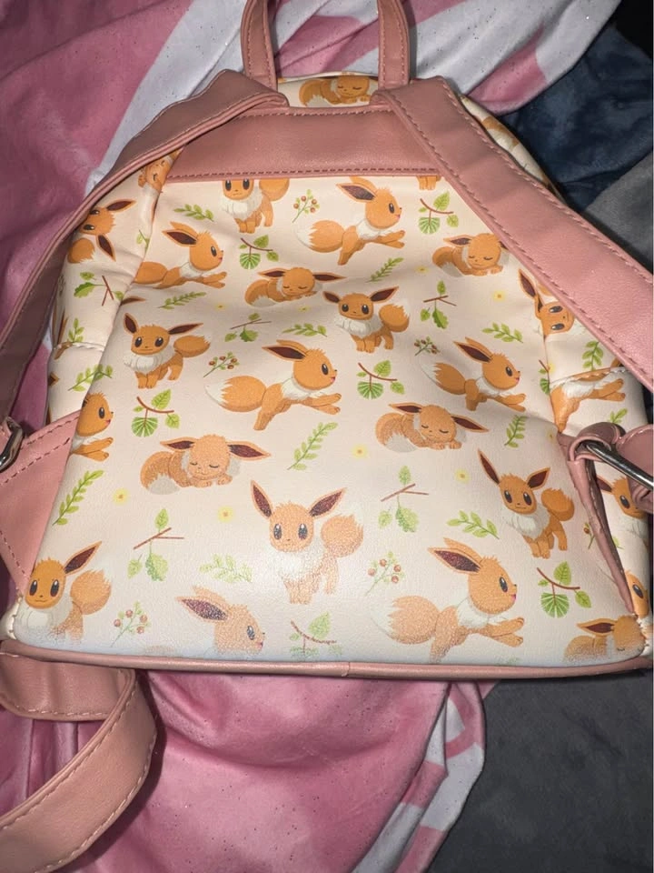 Eevee Pokémon loungefly mini backpack - photo 2