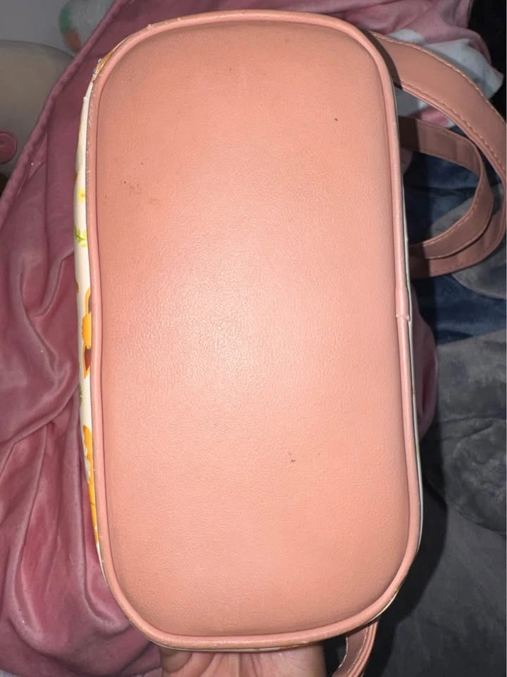 Eevee Pokémon loungefly mini backpack - photo 3