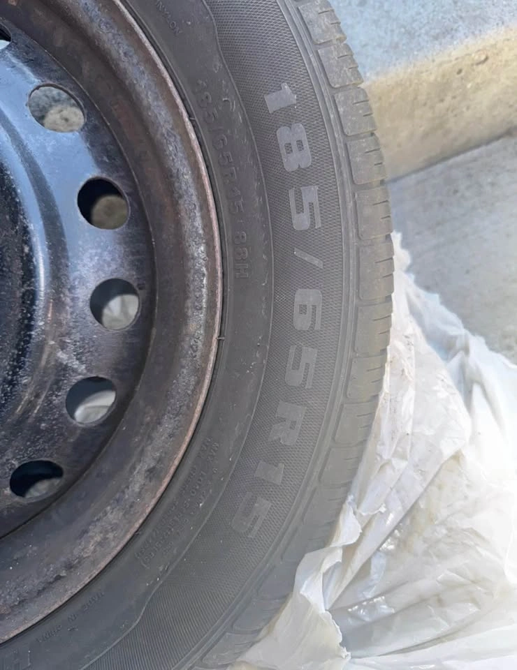 4 Used Kapsen All Season Tires Set with Steel Rims – 185/65 R15 - photo 2