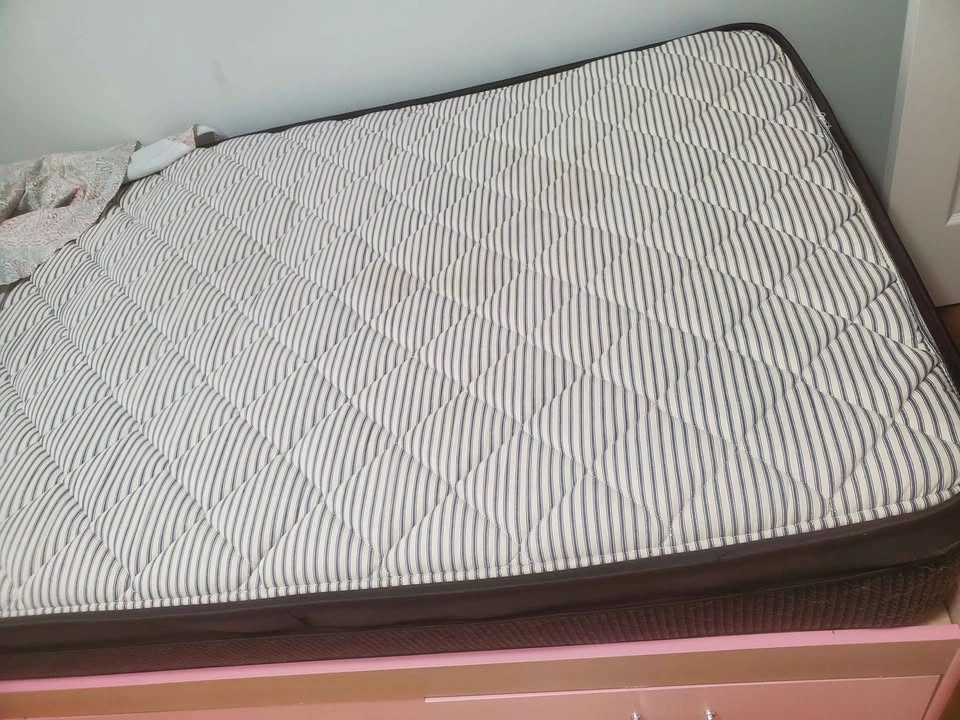 Twin mattress - photo 2