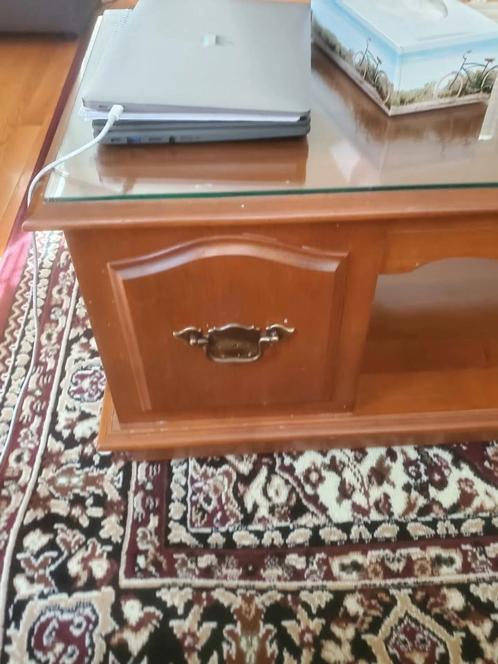 Wooden Coffee Table with Glass Top - photo 2