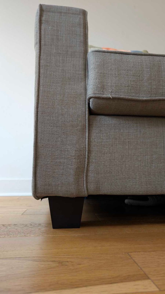 Price Drop!!!! Sofa 3 + 2 Set - photo 5
