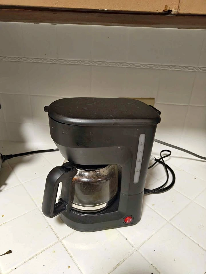 Coffee machine with filters
