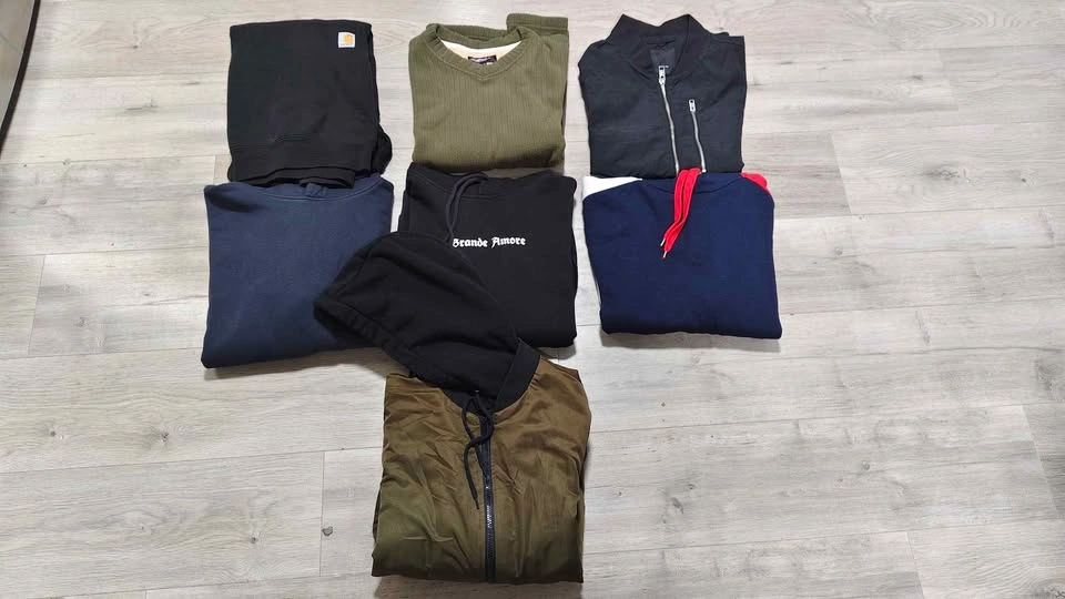 Multicolored hoodie (Large) - photo 3