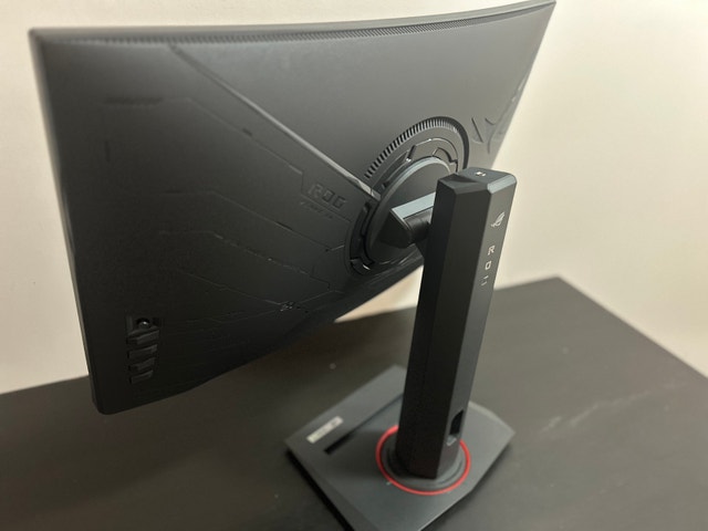 ASUS ROG Strix XG27WCS 27” 1440p 180Hz Curved Gaming Monitor - photo 5