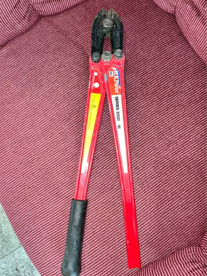 Bolt cutters and wrench set tool set
