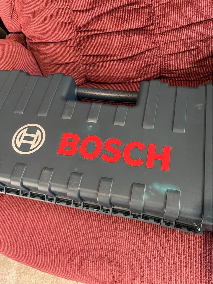 BOSCH Bulldog Xtreme Rotary Hammer 11255vsr - photo 3