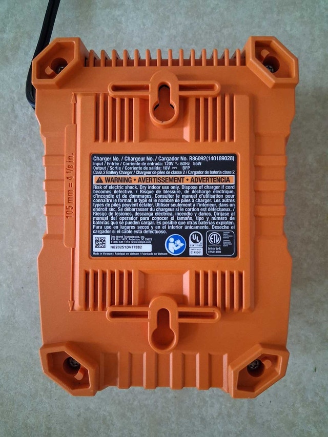 Ridgid Charger - photo 2