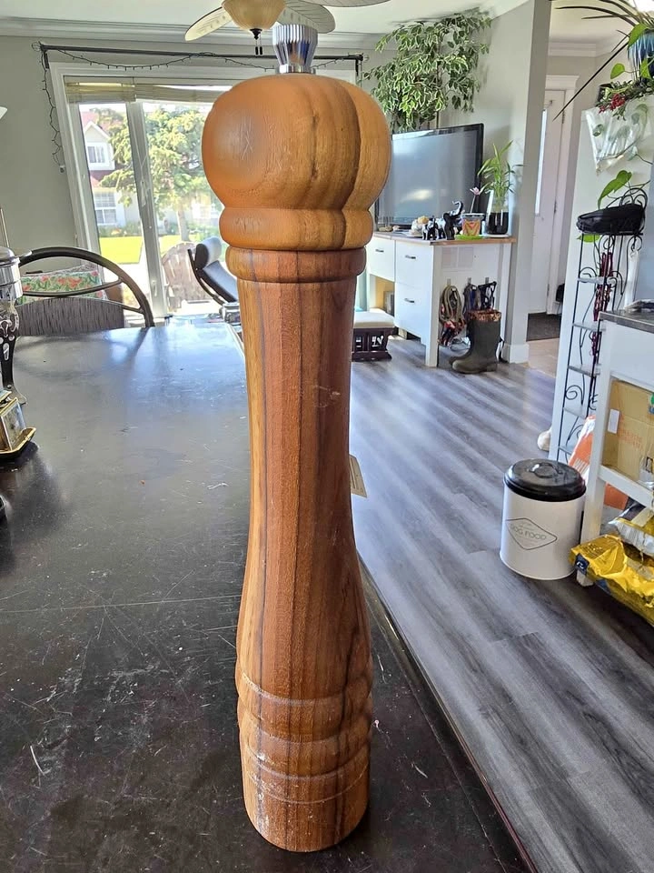 Wooden Pepper Mill