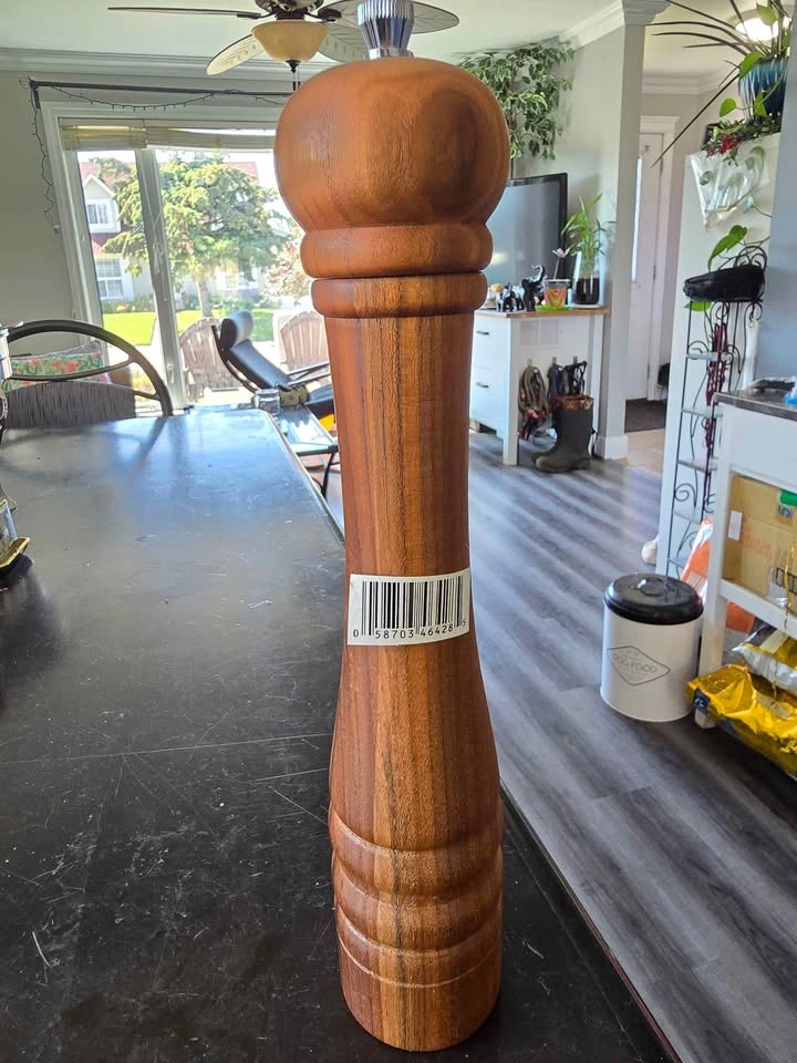 Wooden Pepper Mill - photo 3