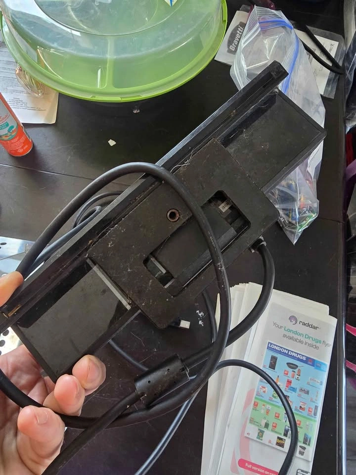 Microsoft Xbox Kinect Sensor - photo 3