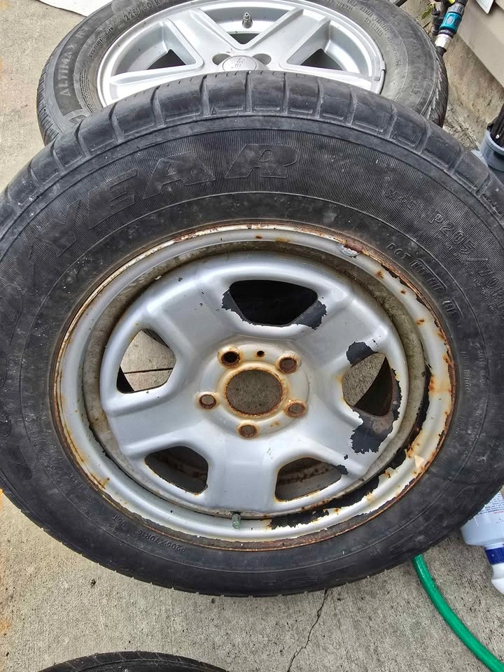 (2) Goodyear Eagle LS P205/70R16 Wheels and Tires - photo 3